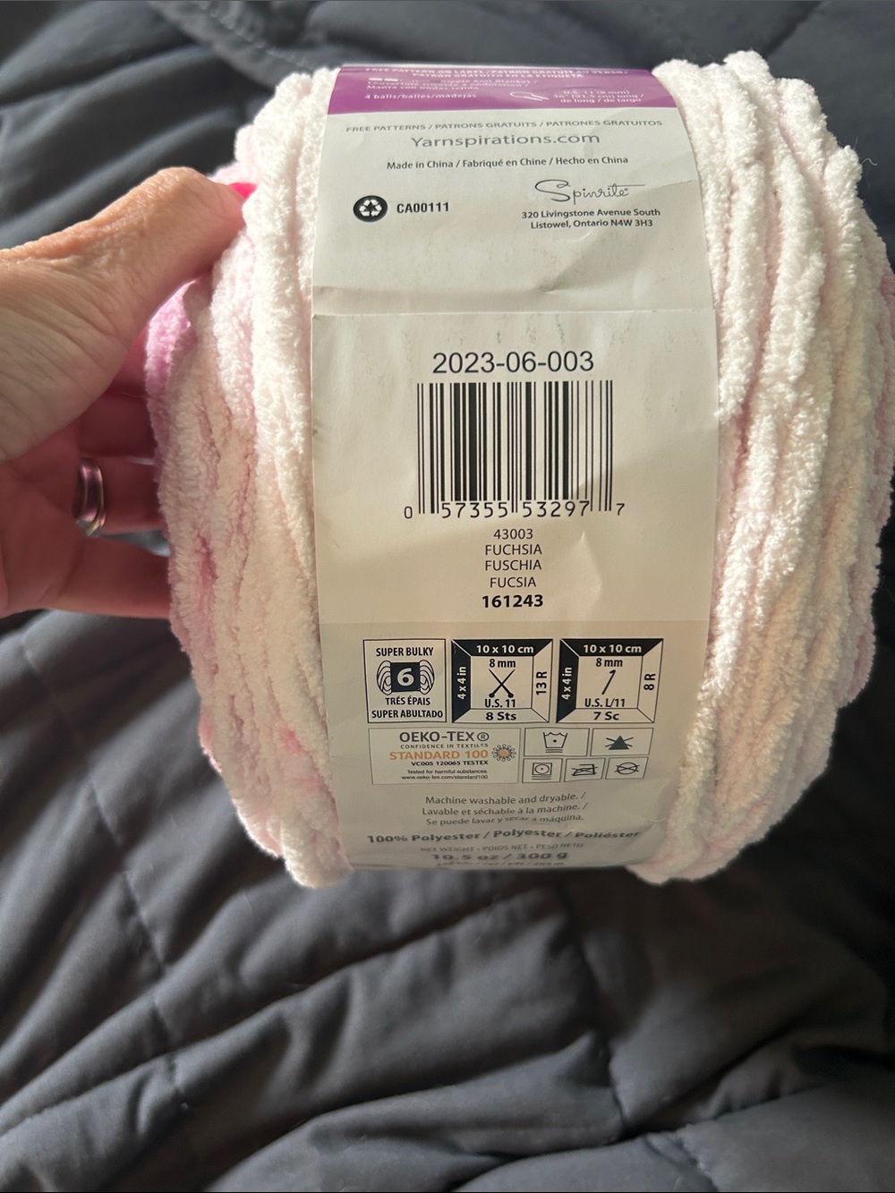 Spinrite Fuchsia Plush Super Bulky Yarn - Soft Pink & Fuchsia
